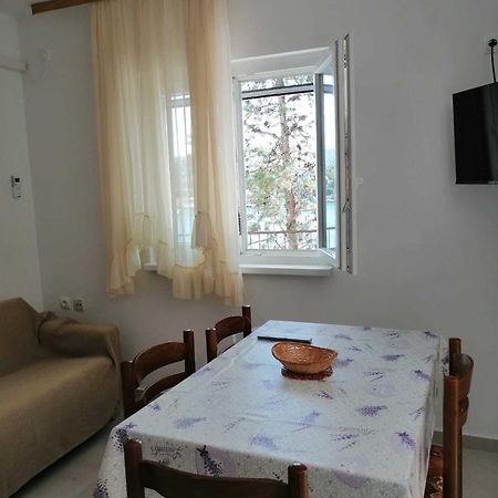 Apartments And Rooms Porto Ražanj Exterior foto
